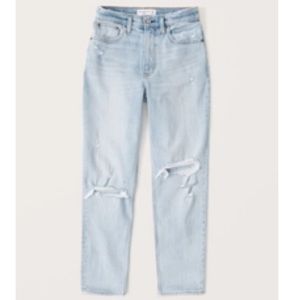 Abercrombie Curve Love High Rise Mom Jeans - Size 27 / 4R